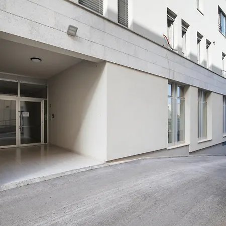 Modern Center Apartmán Pula