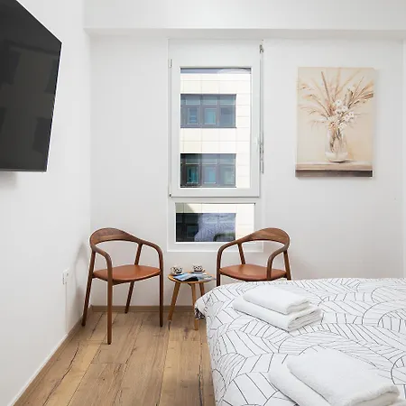 Modern Center Apartment Pula
